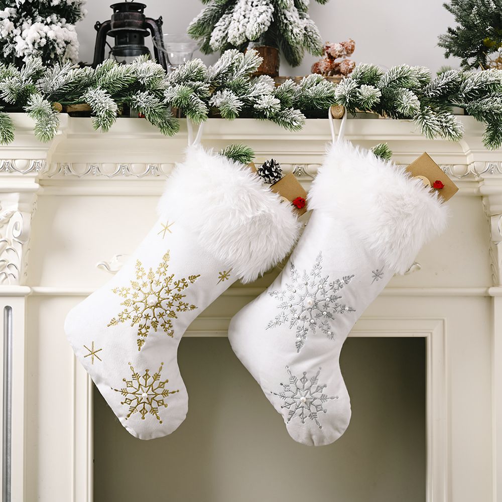 ถุงเท้าคริสต์มาสกำมะหยี่ ประดั - Christmas Stocking Hanging บทวิจารณ์และราคา