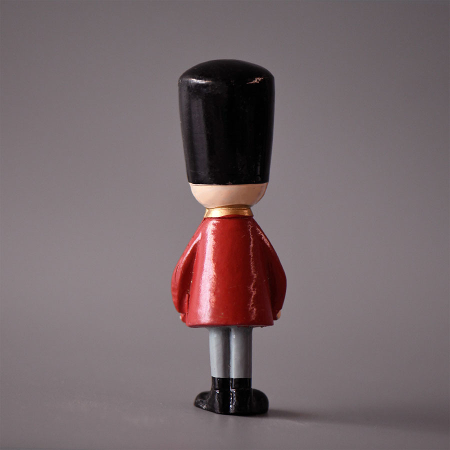 ทหารตุ๊กตาจากเรื่องนัทแครกเกอร - Nutcracker Figurine บทวิจารณ์และราคา